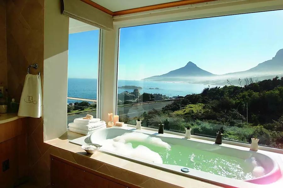 12 Apostles Hotel & Spa