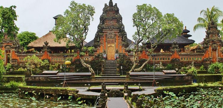 SUMMER Bali Kuta Ubud theinternettraveller com SUMMER Bali Kuta Ubud theinternettraveller com