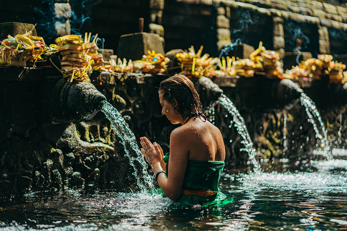 Sacred Temple & Spiritual Blessing Experience