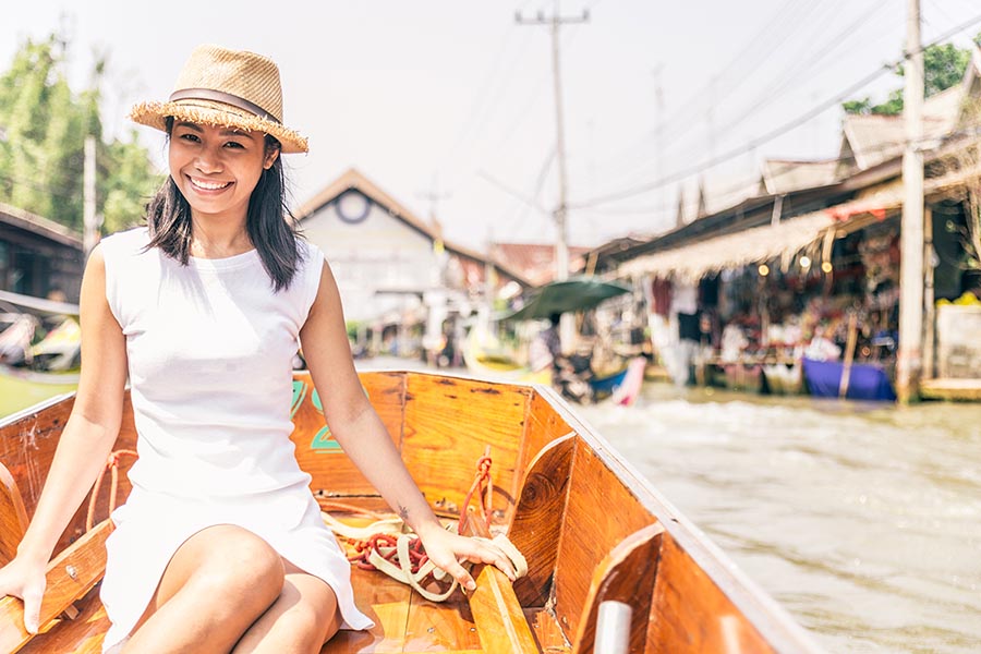 Bangkok Canals by Longtail Boat