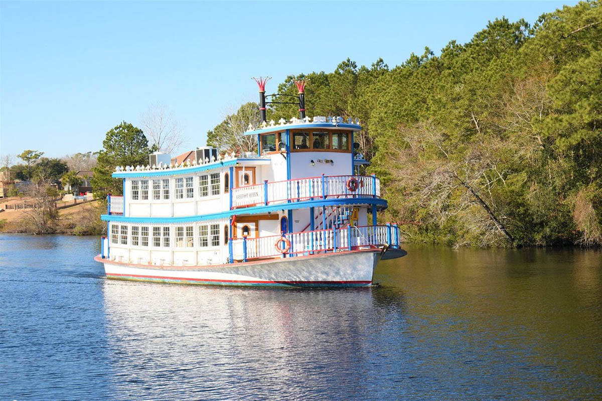 Barefoot Queen Cruise