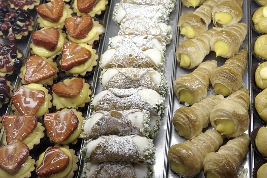 Secret Foodie tour of Bologna