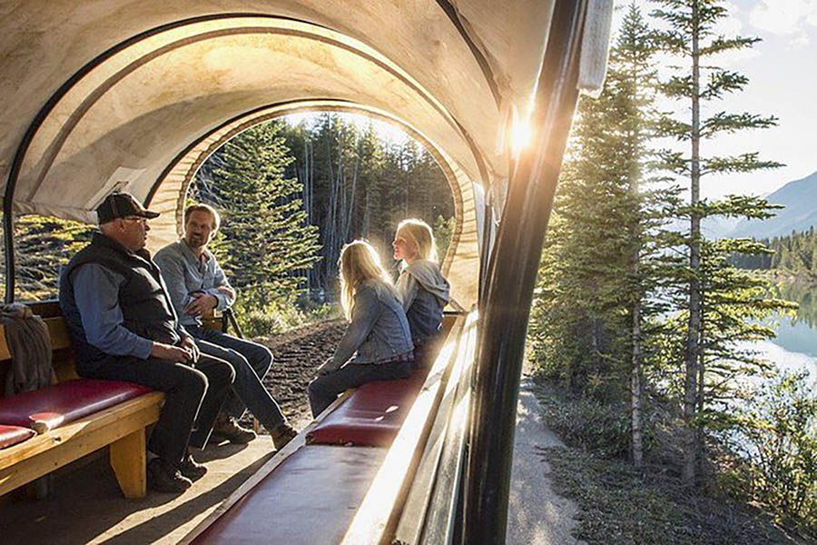 Banff Wagon Ride & Cowboy Cookout