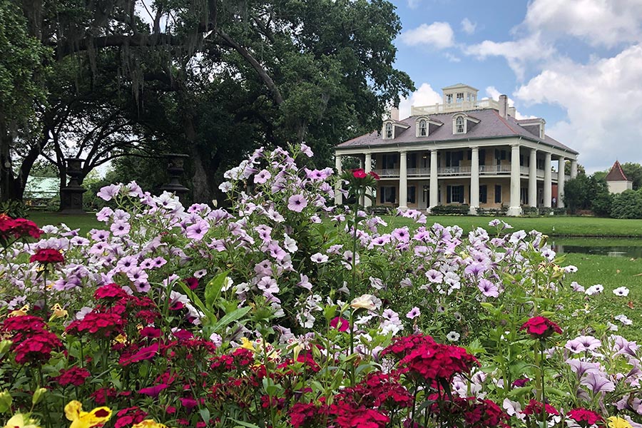 The Inn at Houmas House