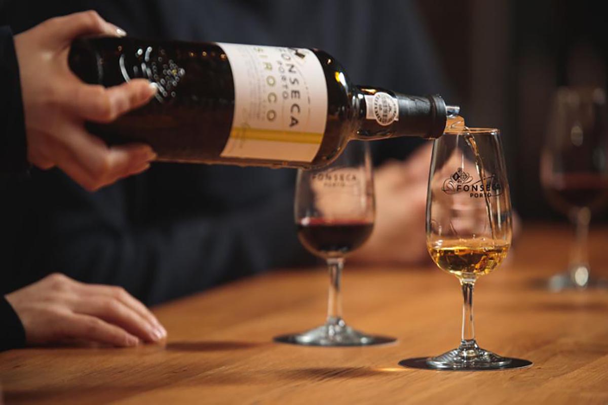 Fonseca Wine Cellar and Live Fado Show with Dinner