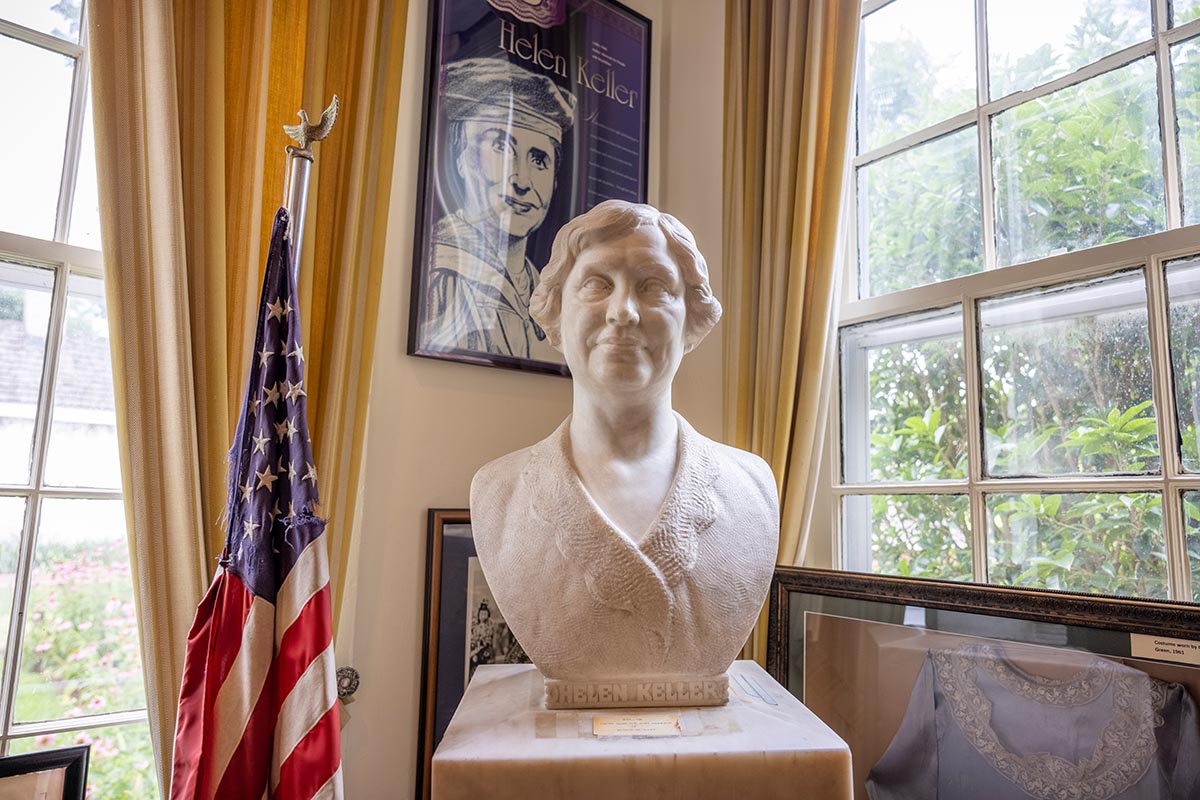 Helen Keller Home, Tuscumbia