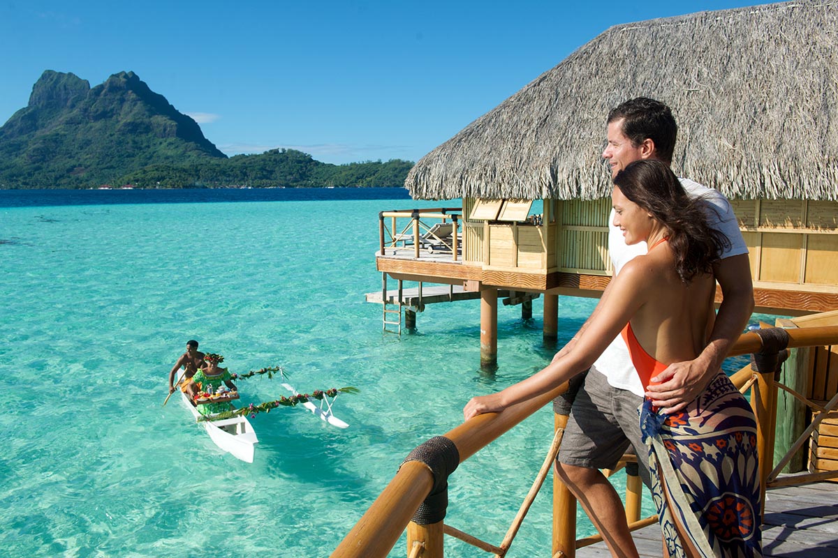 Canoe Breakfast, Le Bora Bora by Pearl Resorts, Bora Bora