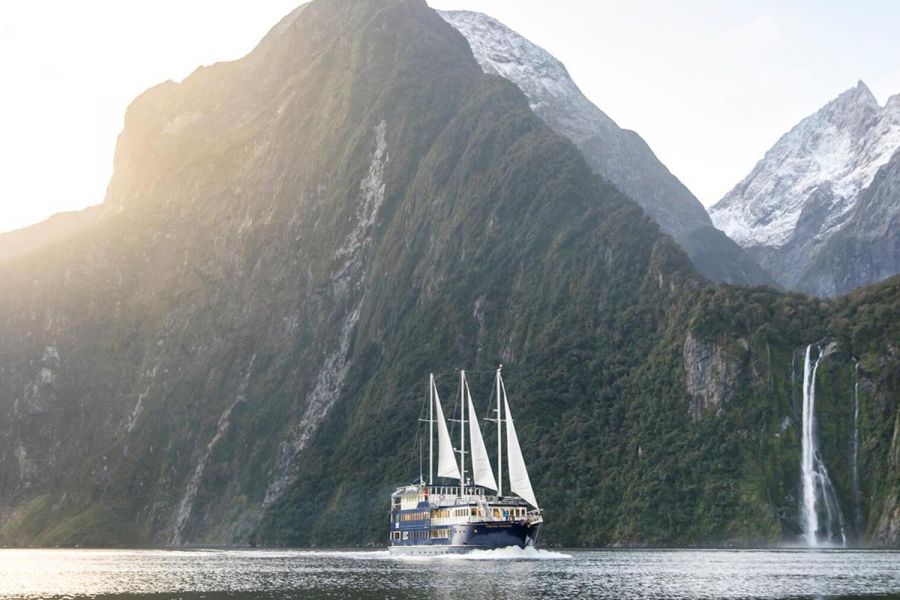 Milford Sound Day Tour