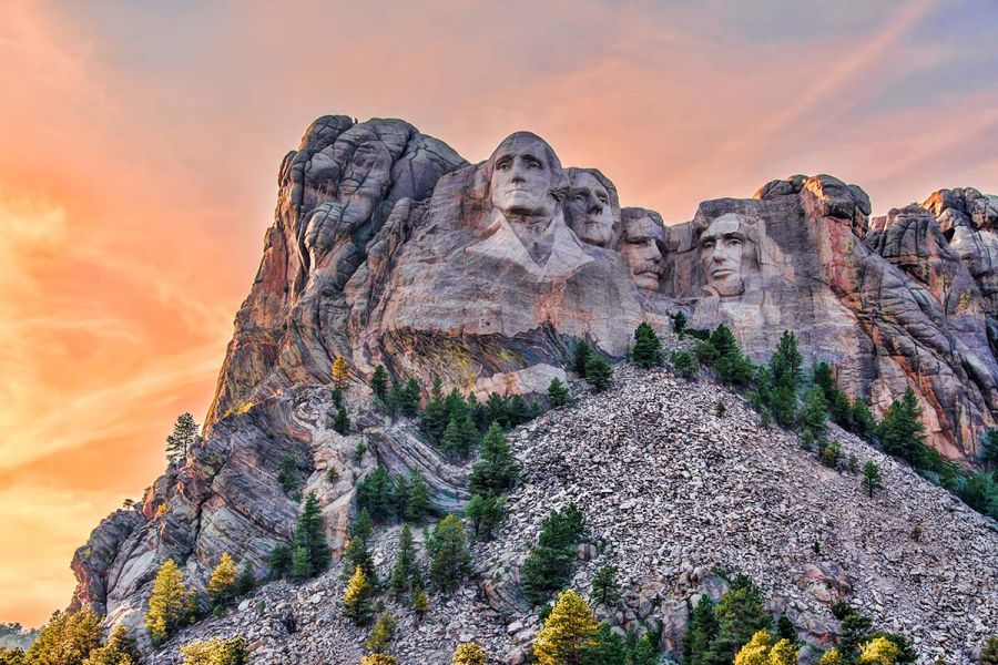 Mount Rushmore & Crazy Horse Tour