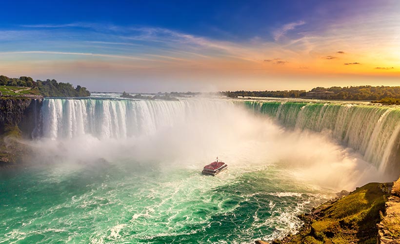 Full Day Niagara Falls Tour