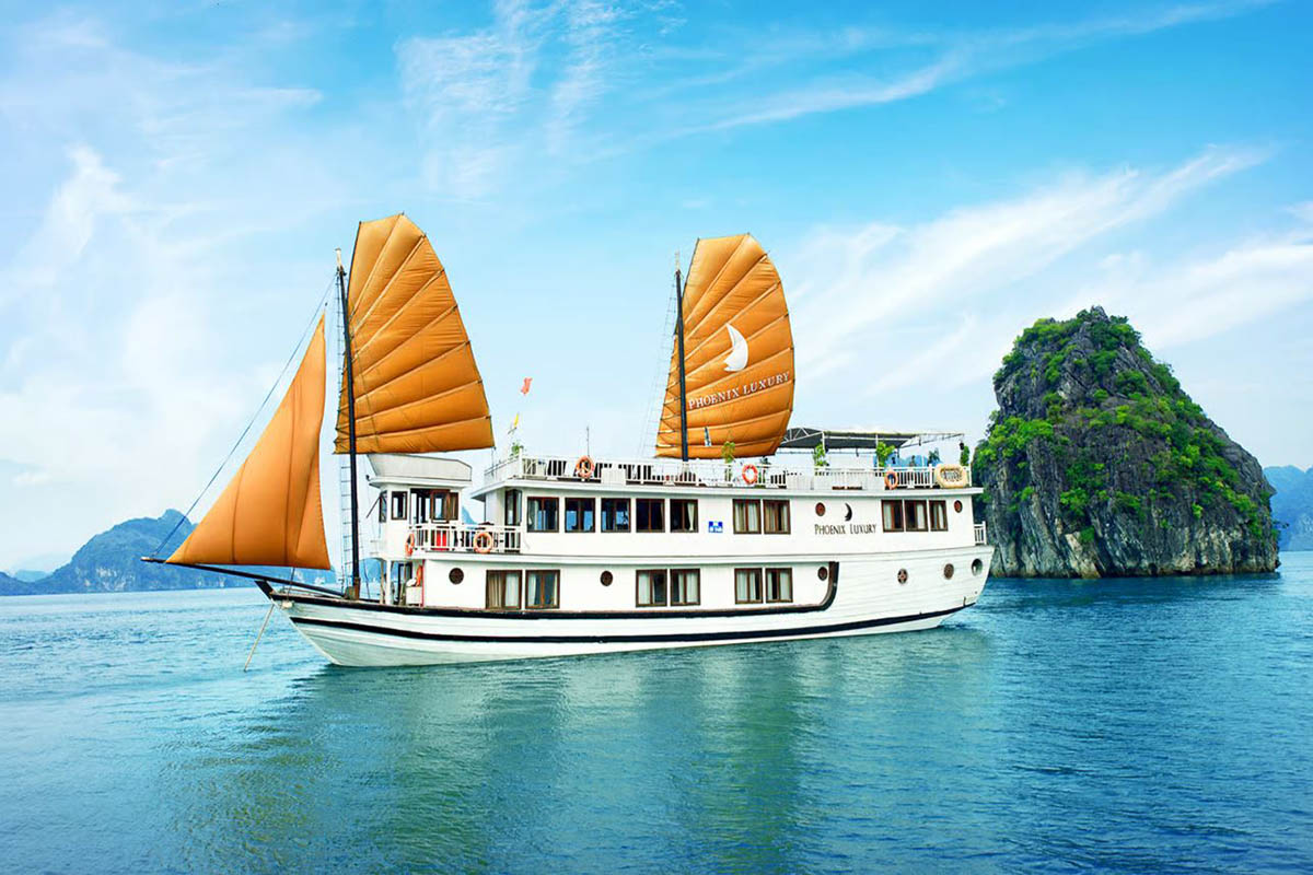 Ha Long Bay