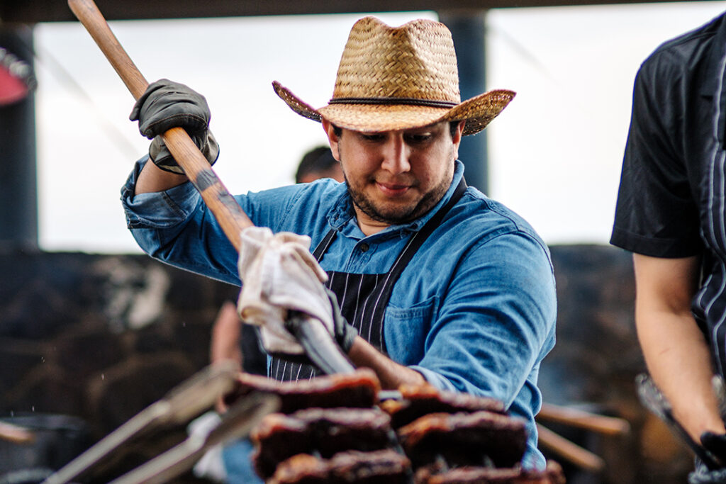 Medora Pitchfork Fondue Dinner & Show