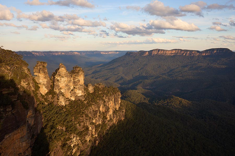 The Indian Pacific - Blue Mountains