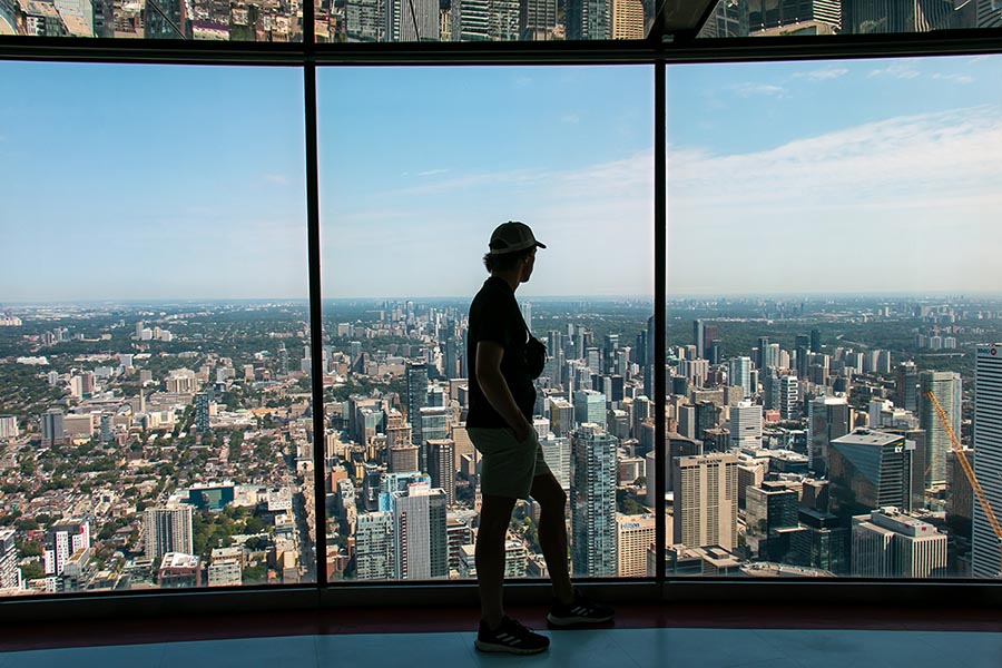 Toronto City Tour & CN Tower Admission